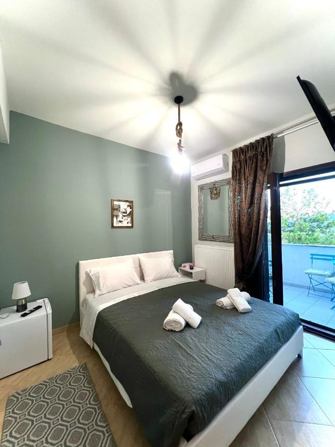 Kastro Villa *